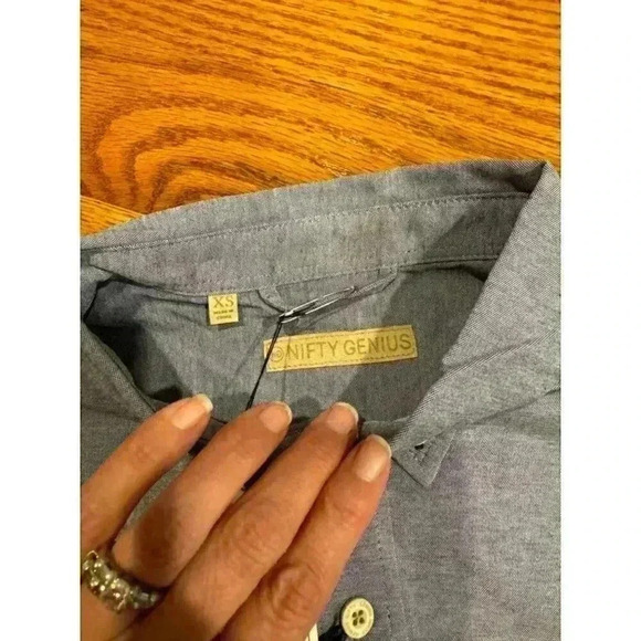 Nifty Genius Men's Short Sleeve Button-Down Shirt XS Navy - Picture 3 of 6